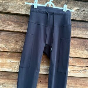 Pinnacle Women's Black Leggings